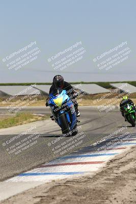 media/Jun-15-2025-Lets Ride (Sun) [[cf46f230ea]]/B Group/1220pm (Wheelie Bump)/